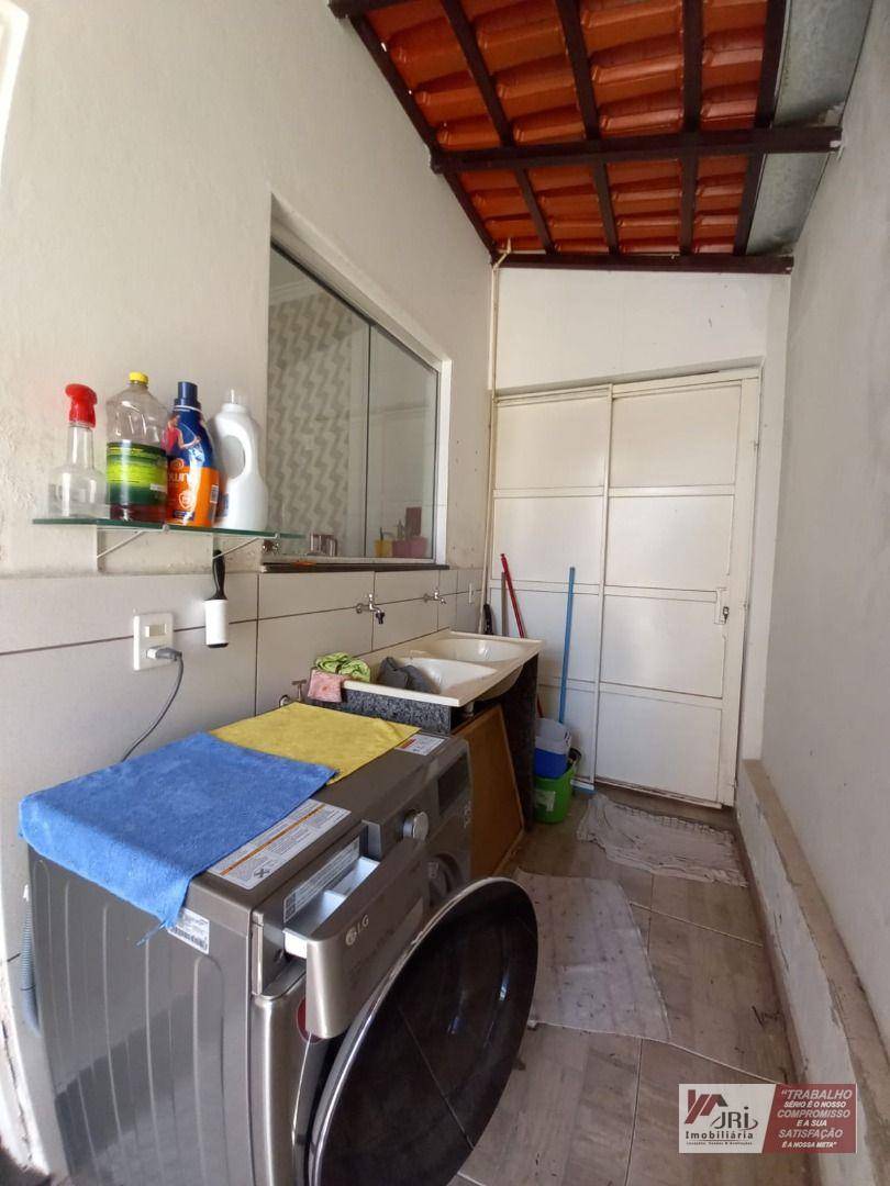 Casa à venda com 3 quartos, 200M2 - Foto 18