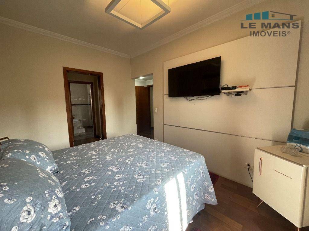 Apartamento à venda com 3 quartos, 123m² - Foto 18