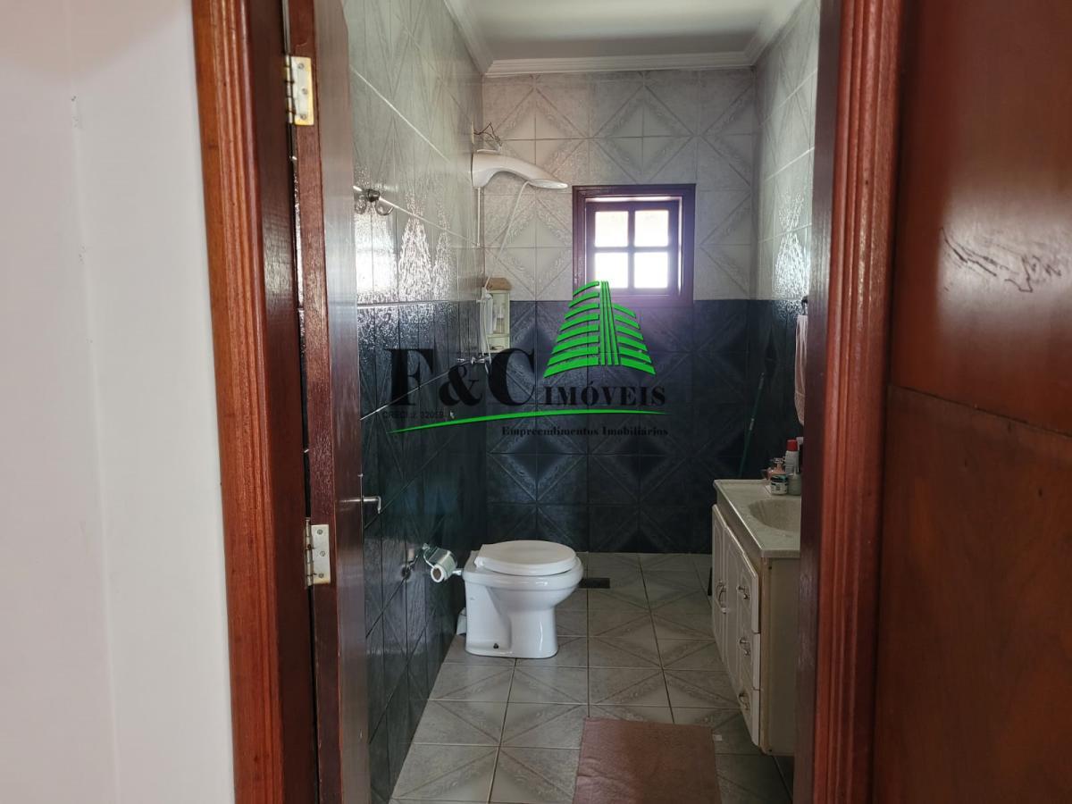 Sobrado à venda com 2 quartos, 200m² - Foto 15