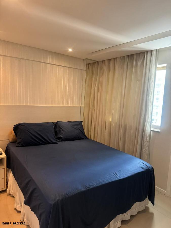 Apartamento para alugar com 3 quartos, 102m² - Foto 10