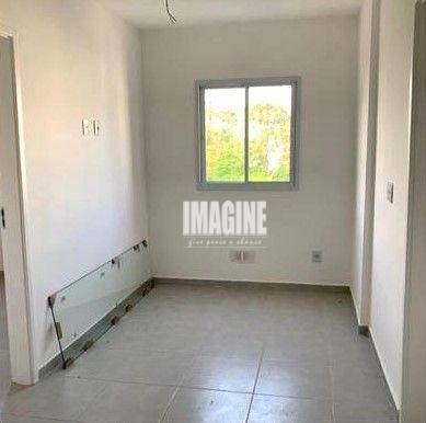 Apartamento à venda com 2 quartos, 40m² - Foto 1