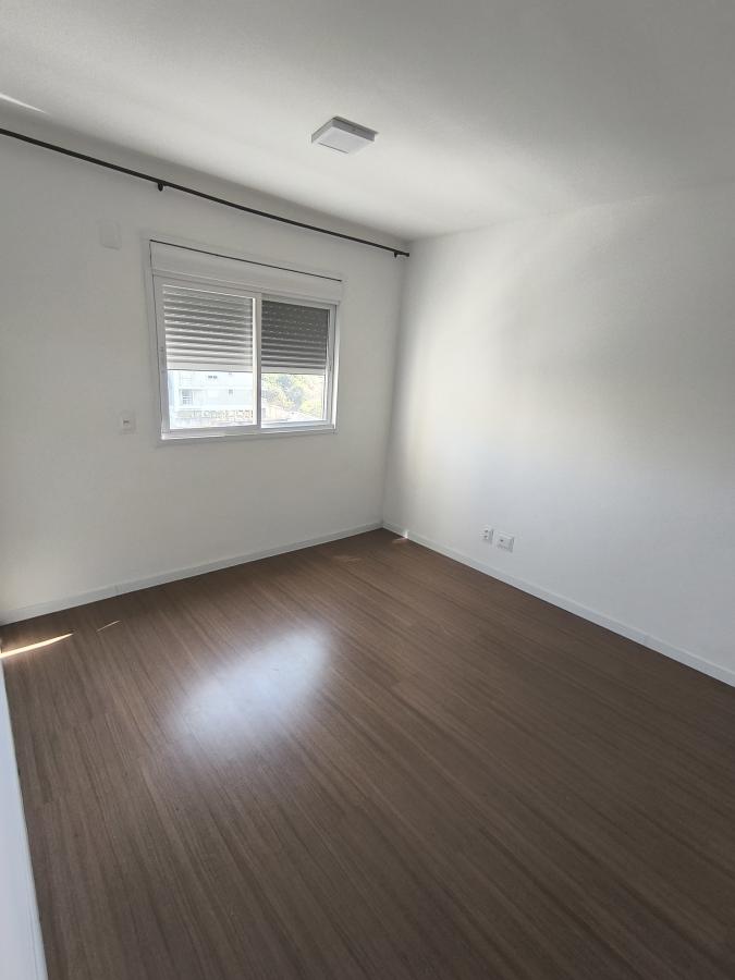 Apartamento à venda com 2 quartos, 65m² - Foto 5