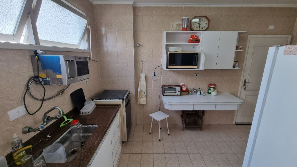 Apartamento à venda com 3 quartos, 120m² - Foto 18