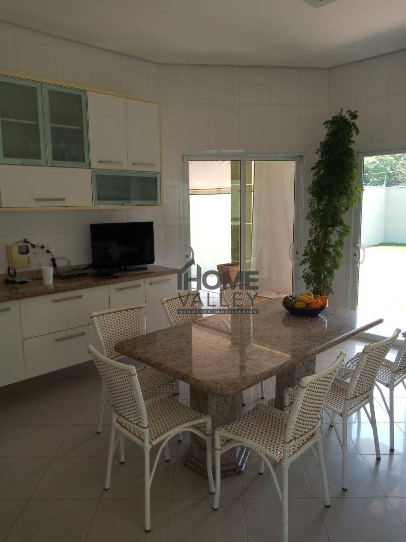 Casa à venda com 4 quartos, 360m² - Foto 27