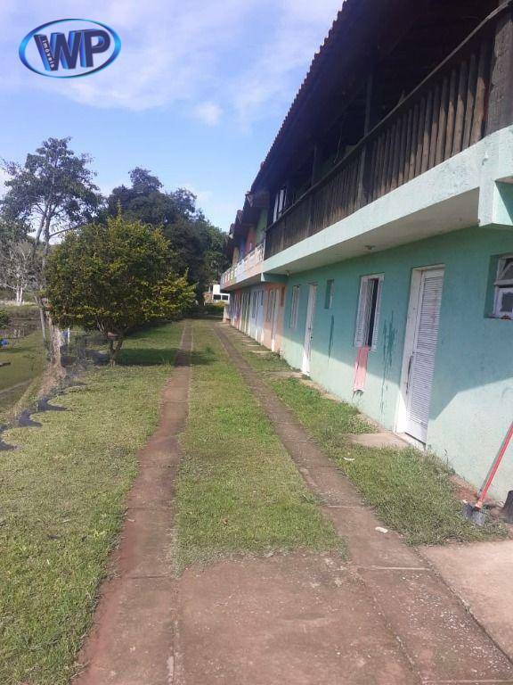 Pousada-Chalé à venda com 3 quartos, 400m² - Foto 16