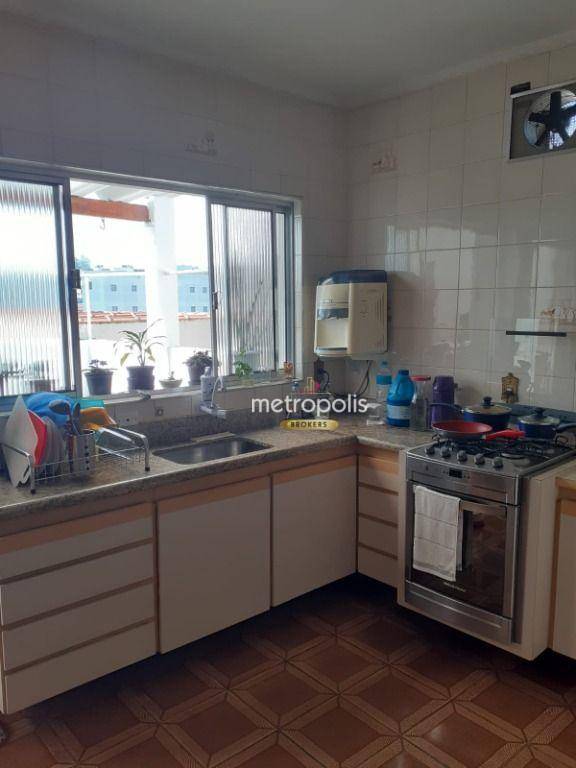 Sobrado à venda com 3 quartos, 250m² - Foto 6