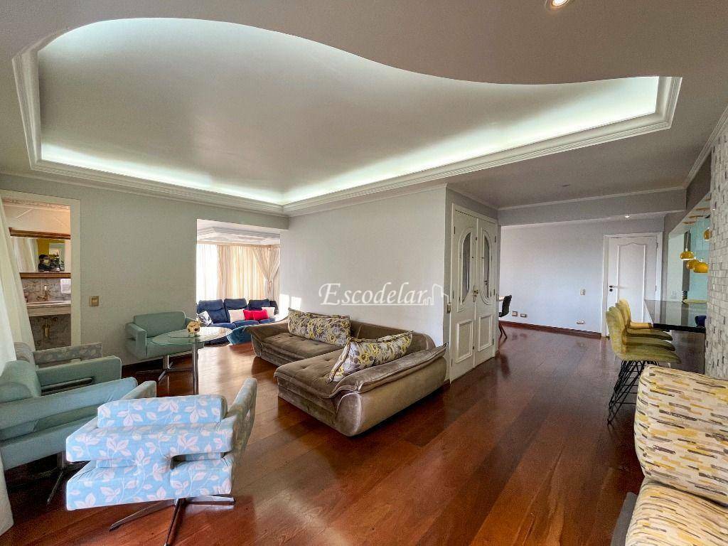 Apartamento à venda com 3 quartos, 200m² - Foto 1