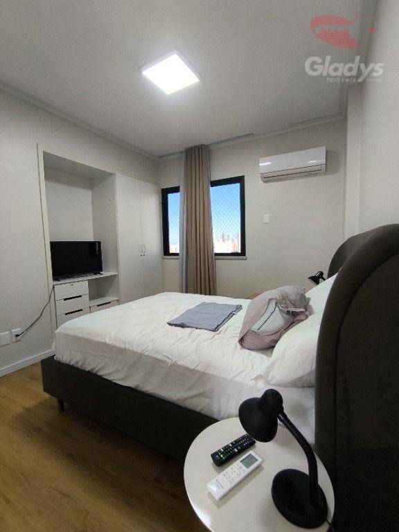 Apartamento à venda com 3 quartos, 107m² - Foto 16