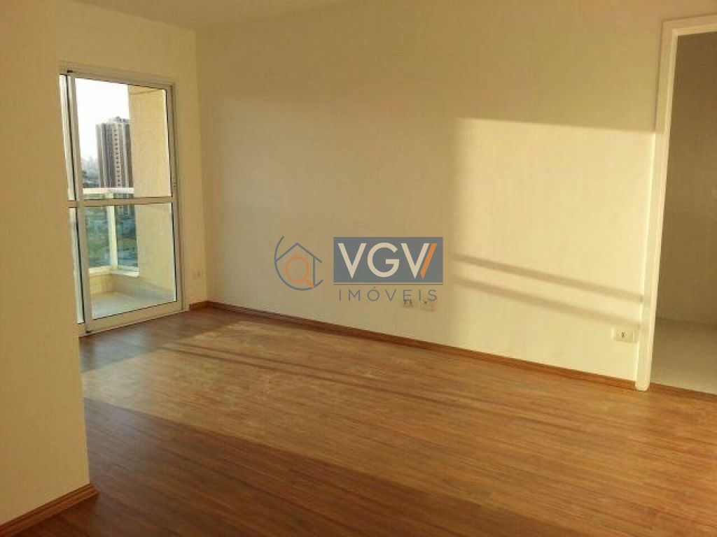 Apartamento à venda com 2 quartos, 62m² - Foto 4