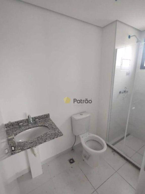 Apartamento para alugar com 2 quartos, 56m² - Foto 4