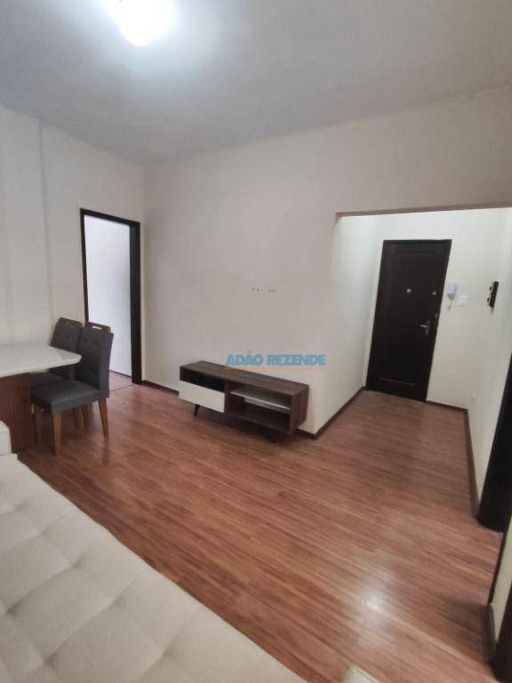 Apartamento à venda com 1 quarto, 38m² - Foto 2