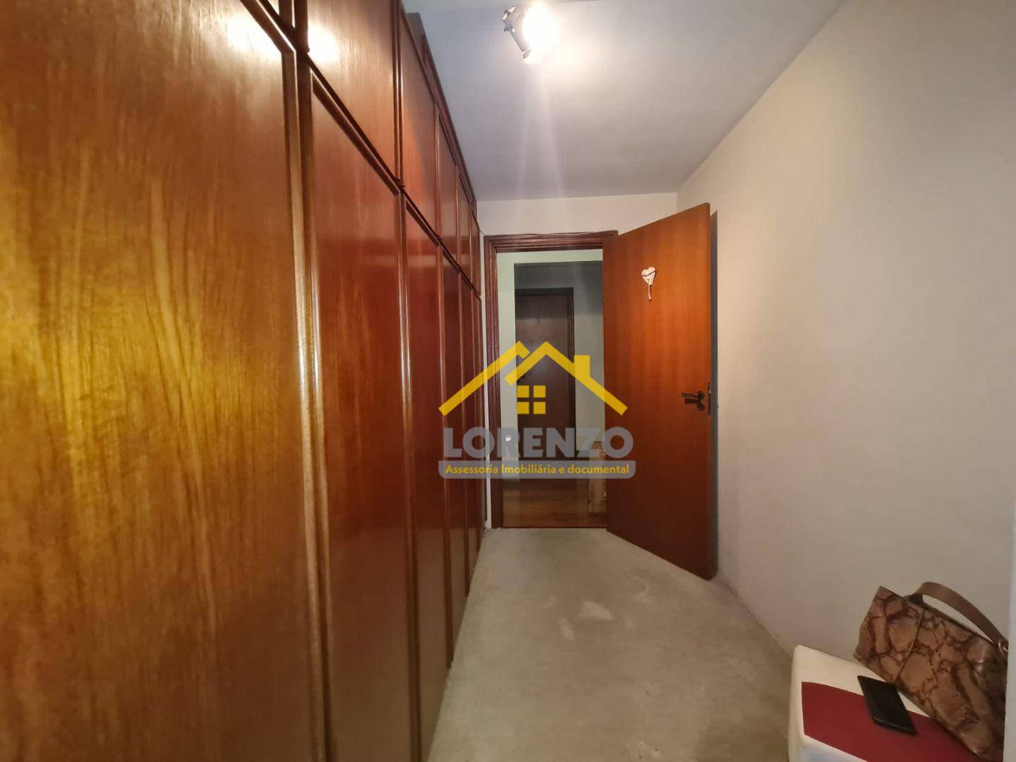 Apartamento à venda com 3 quartos, 143m² - Foto 15