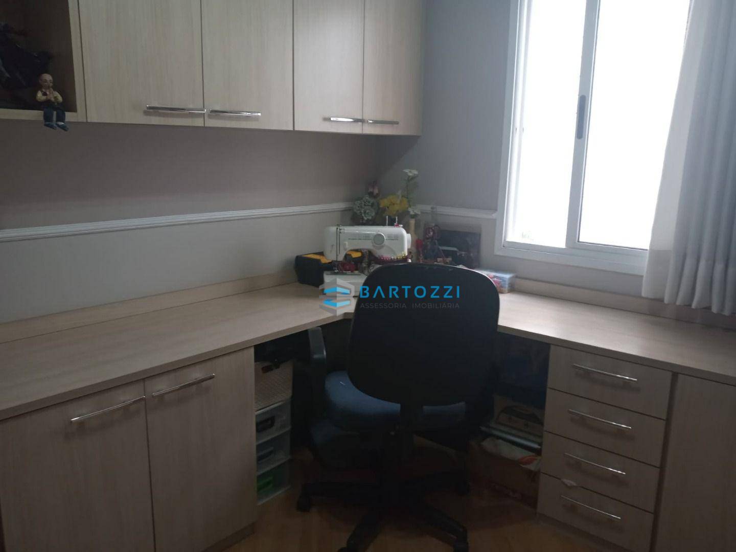 Apartamento à venda com 3 quartos, 86m² - Foto 31