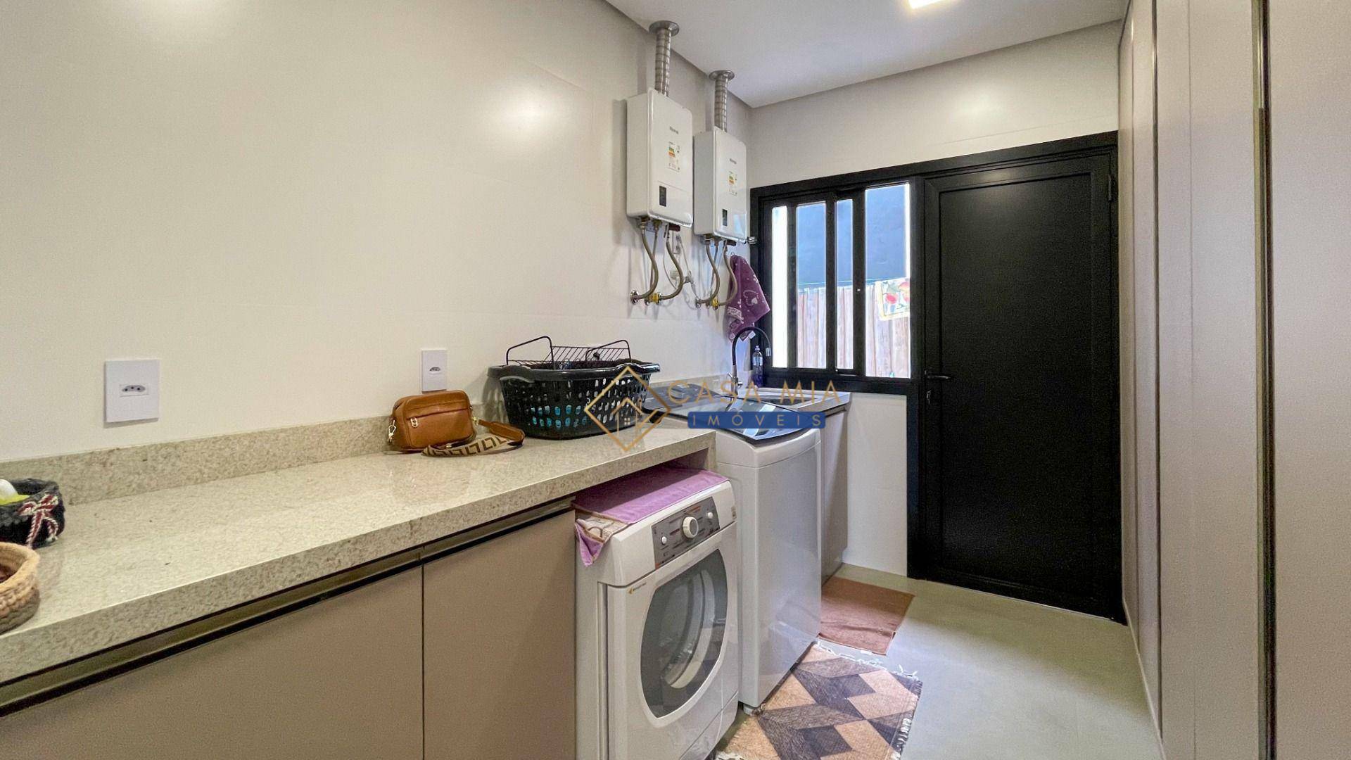 Casa de Condomínio à venda com 4 quartos, 370m² - Foto 26