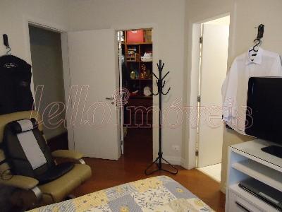 Apartamento à venda com 3 quartos, 222m² - Foto 15