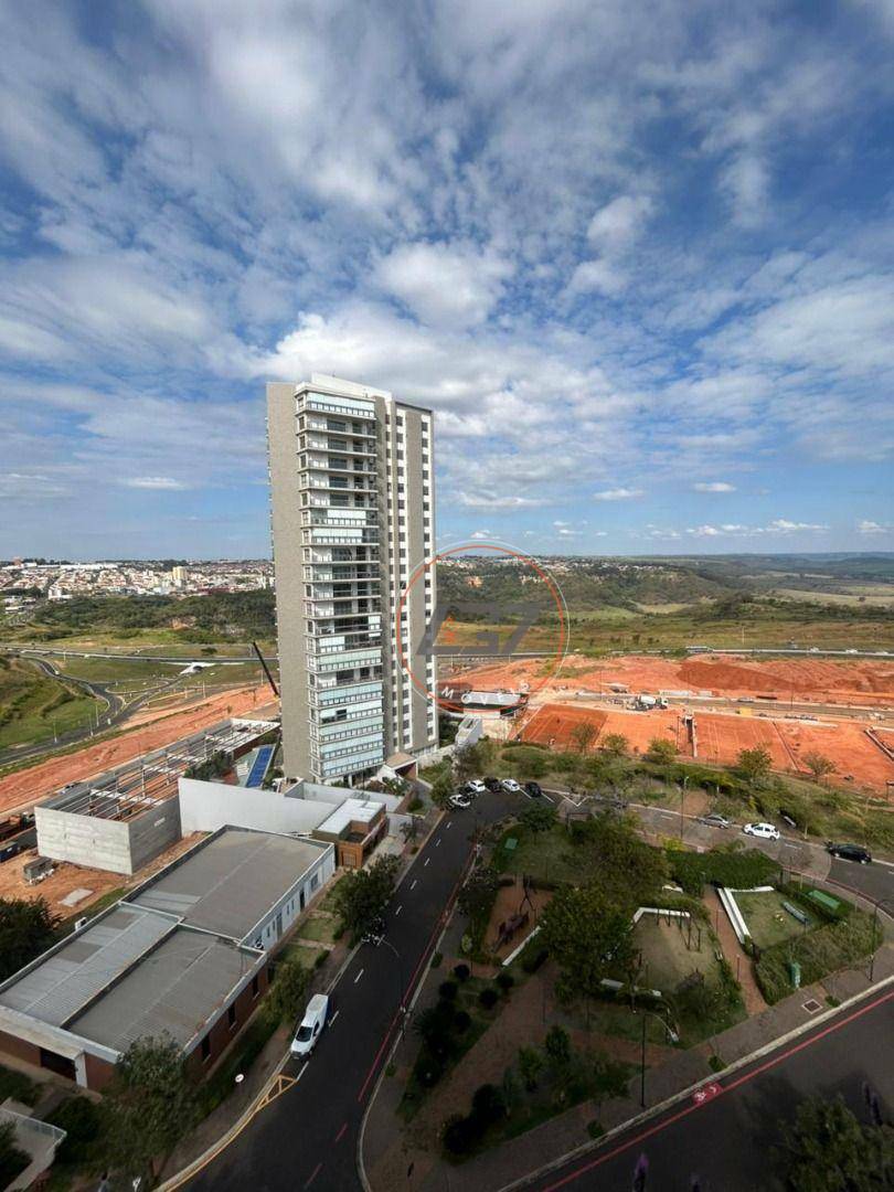 Apartamento à venda com 3 quartos, 200m² - Foto 3