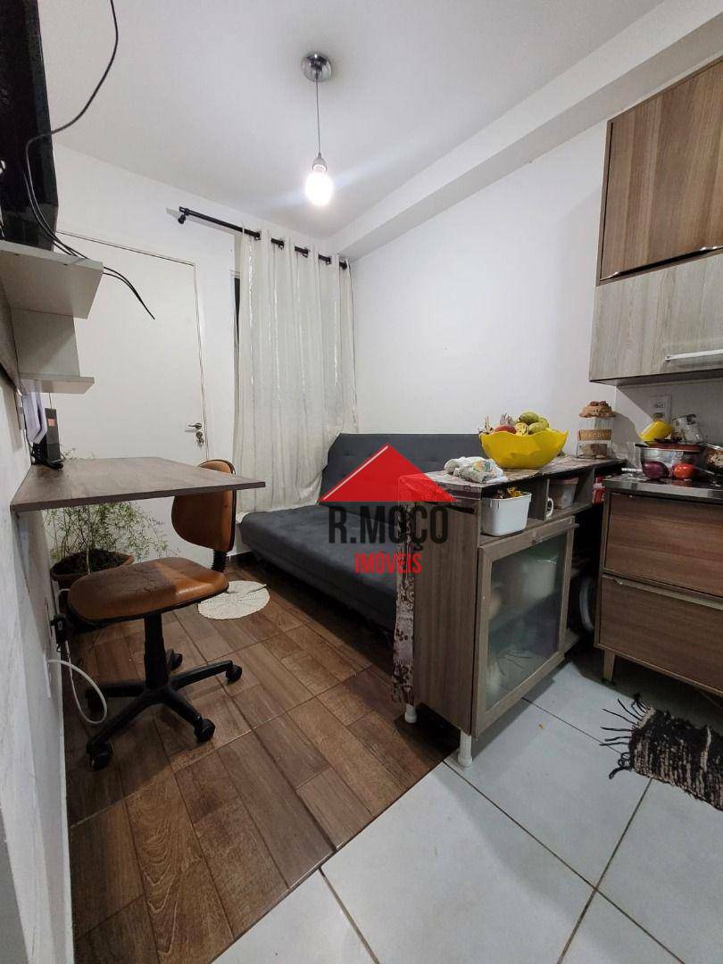 Apartamento à venda com 2 quartos, 34m² - Foto 8