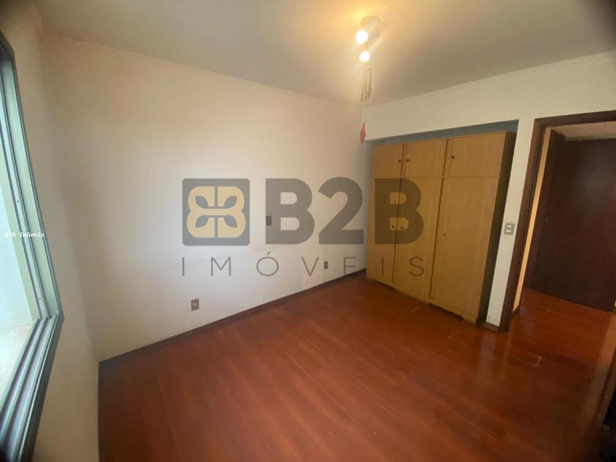 Apartamento à venda com 3 quartos, 140m² - Foto 10