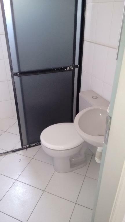 Apartamento para alugar com 1 quarto, 40m² - Foto 13