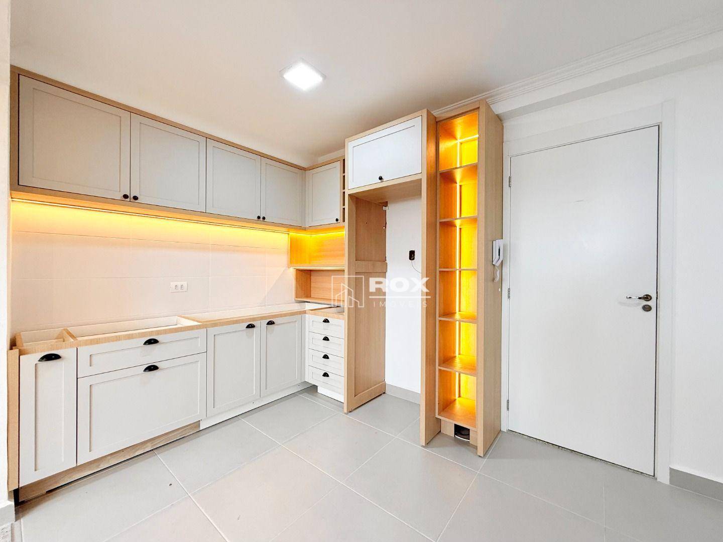 Apartamento à venda com 2 quartos, 58m² - Foto 10