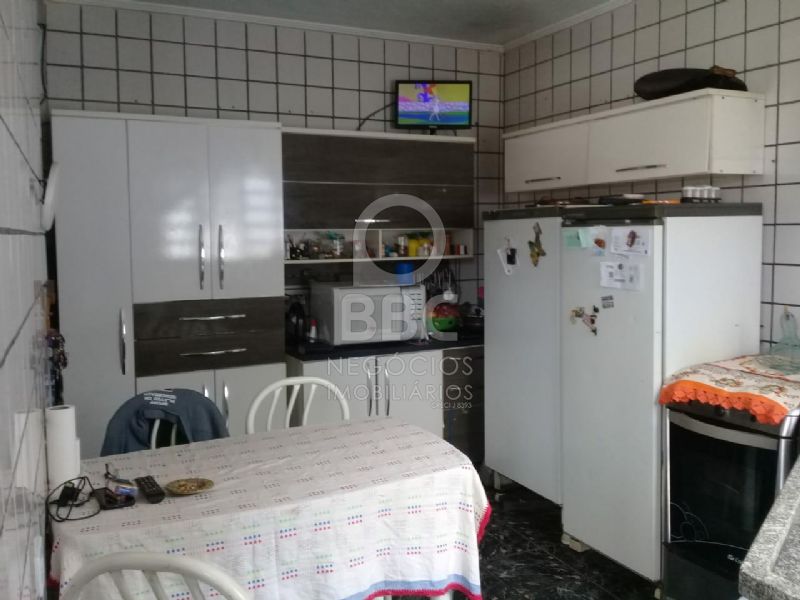 Casa à venda com 1 quarto, 86m² - Foto 9