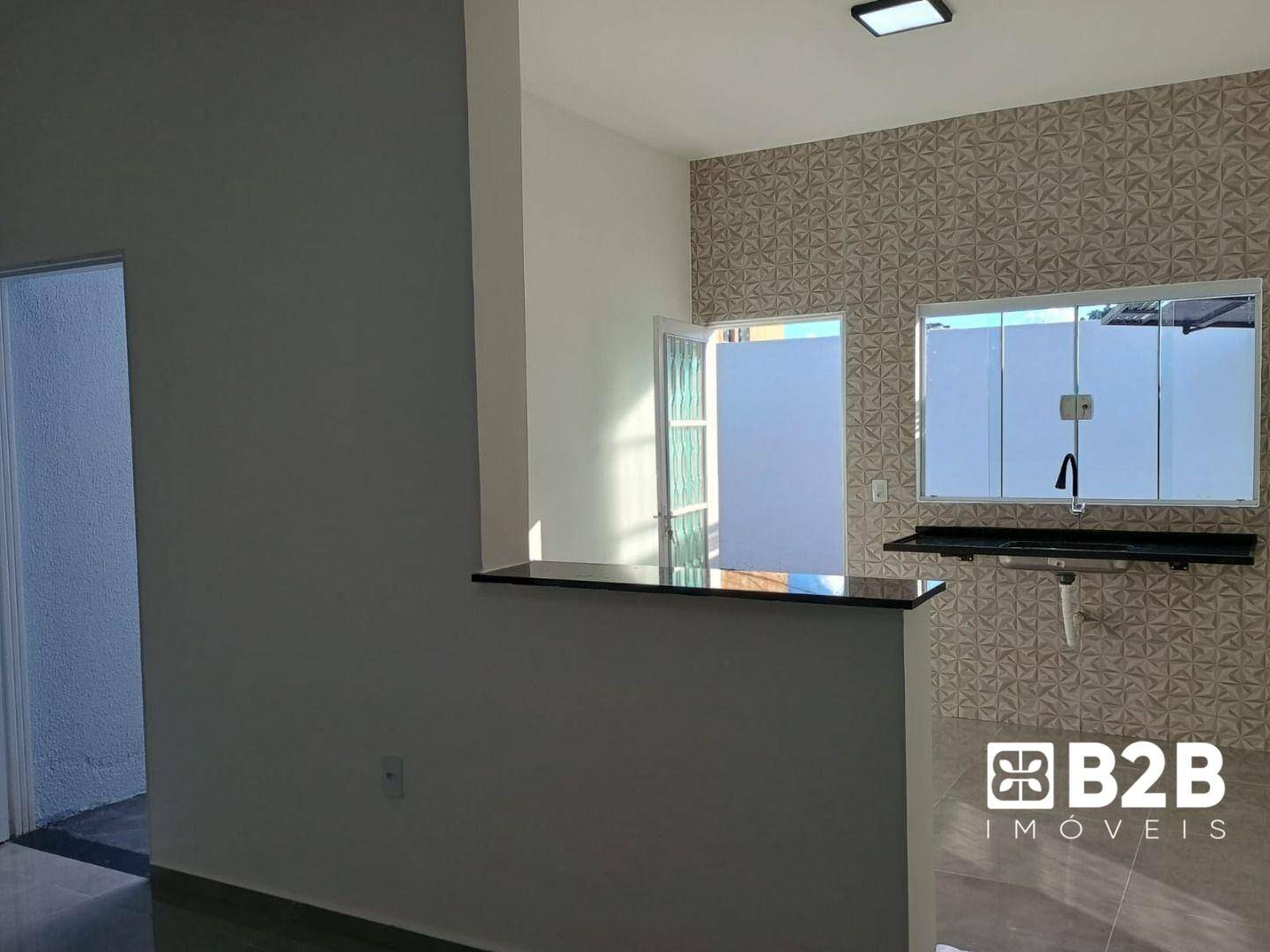 Casa à venda com 2 quartos, 83m² - Foto 7