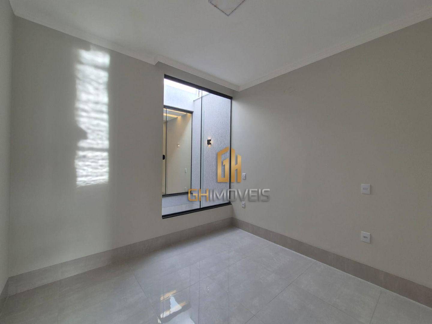 Casa à venda com 3 quartos, 110m² - Foto 9