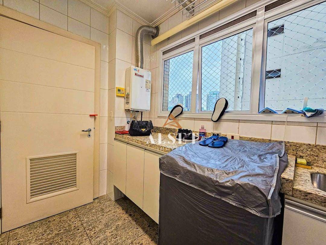 Apartamento à venda com 3 quartos, 155m² - Foto 41