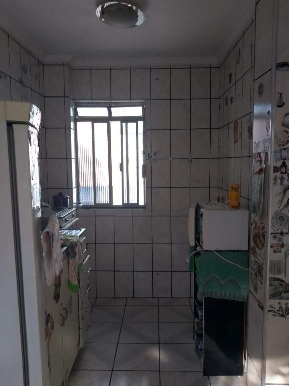 Apartamento à venda com 2 quartos, 50m² - Foto 3