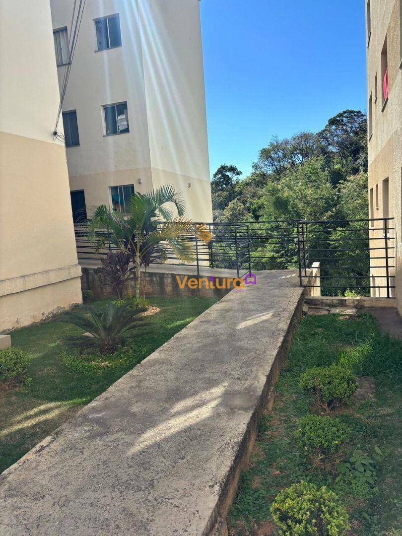 Apartamento à venda com 2 quartos, 45m² - Foto 9
