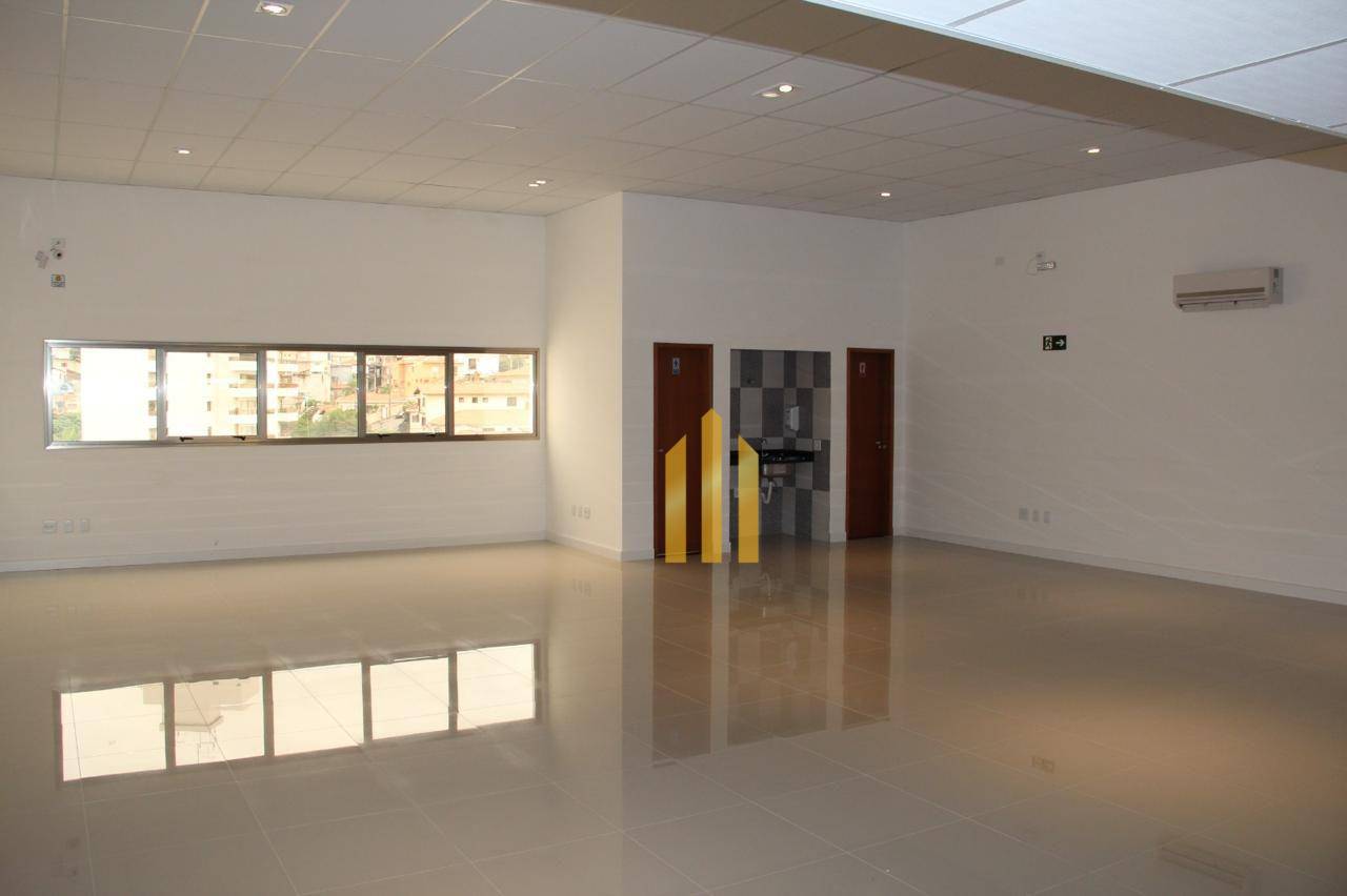 Prédio Inteiro à venda e aluguel, 700m² - Foto 2