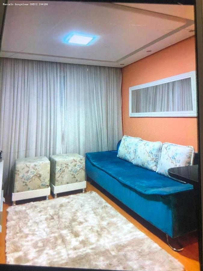 Apartamento à venda com 2 quartos, 40m² - Foto 4