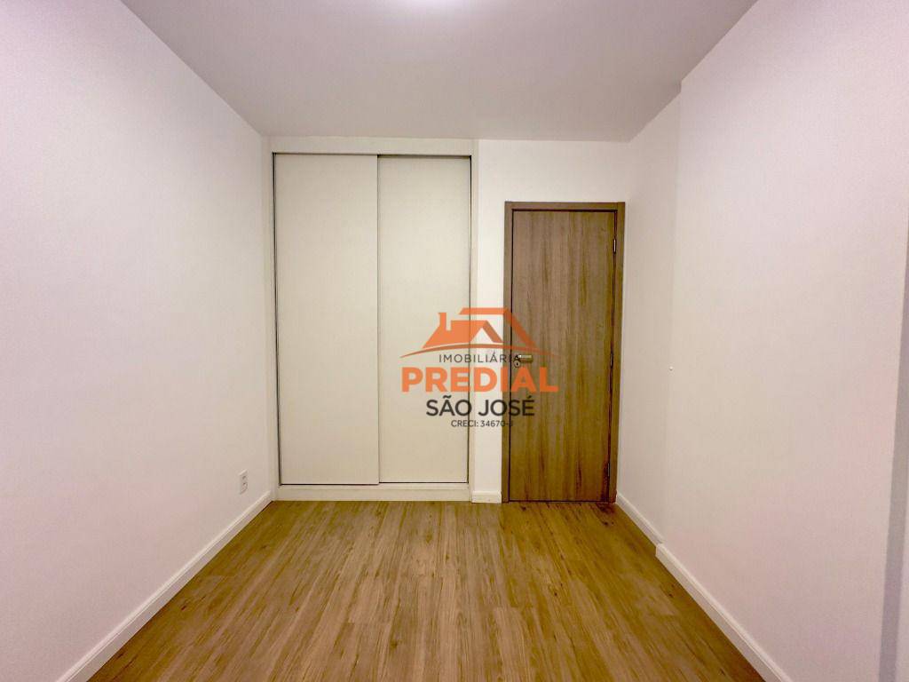 Apartamento à venda com 2 quartos, 98m² - Foto 17