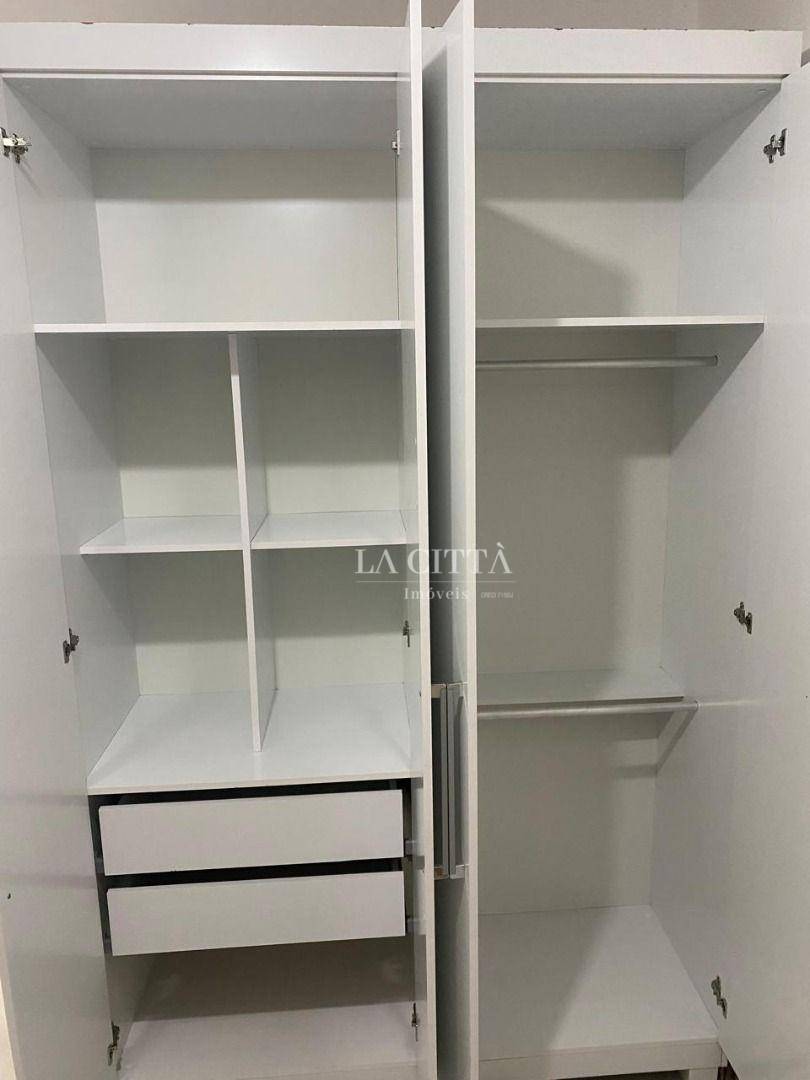 Apartamento à venda com 2 quartos, 45m² - Foto 9