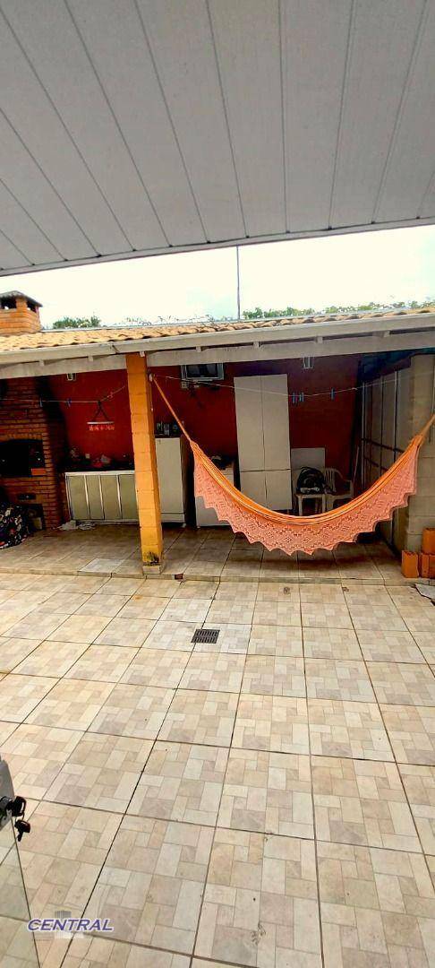 Sobrado à venda com 3 quartos, 120m² - Foto 3