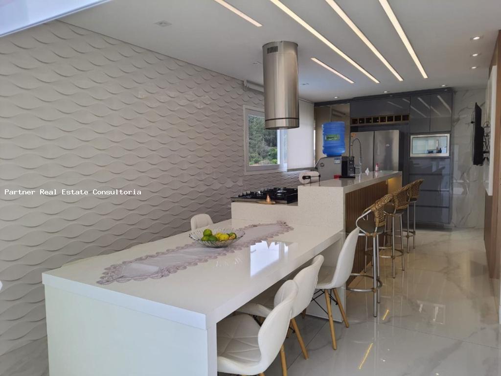 Casa à venda com 4 quartos, 839m² - Foto 14