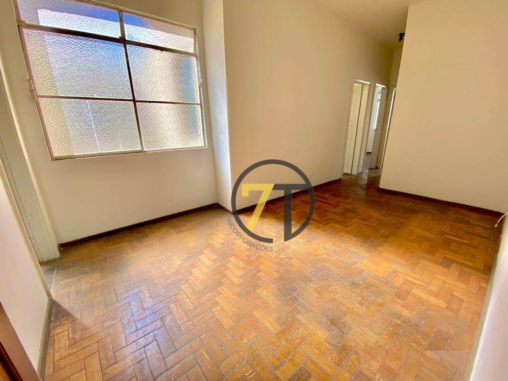 Apartamento à venda com 3 quartos, 84m² - Foto 3