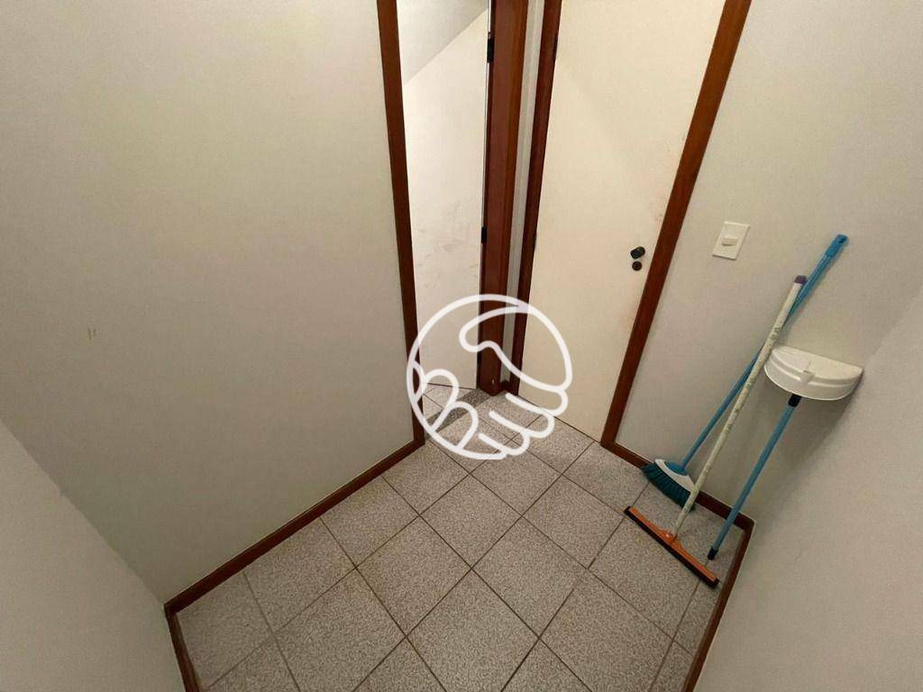 Apartamento para alugar com 2 quartos, 90m² - Foto 9