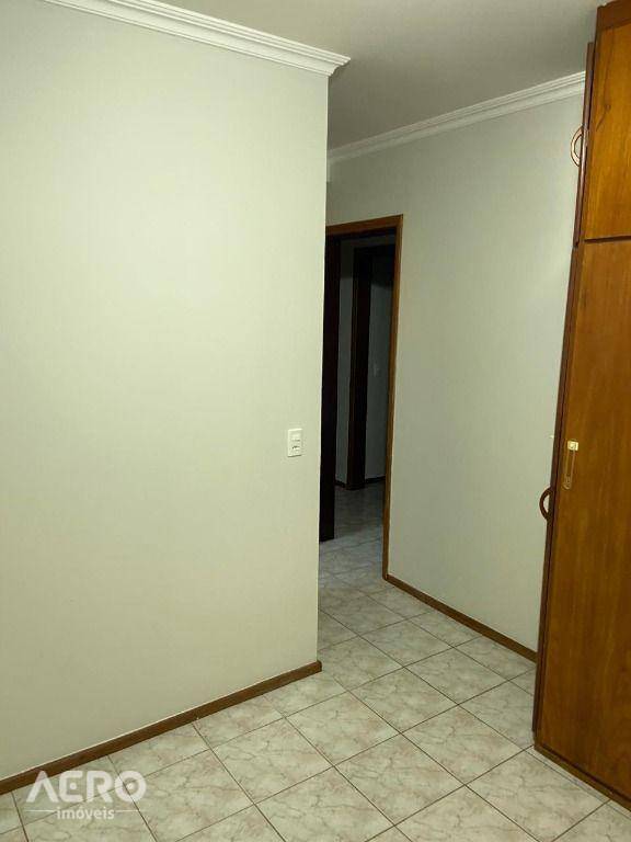 Apartamento à venda e aluguel com 3 quartos, 150m² - Foto 26