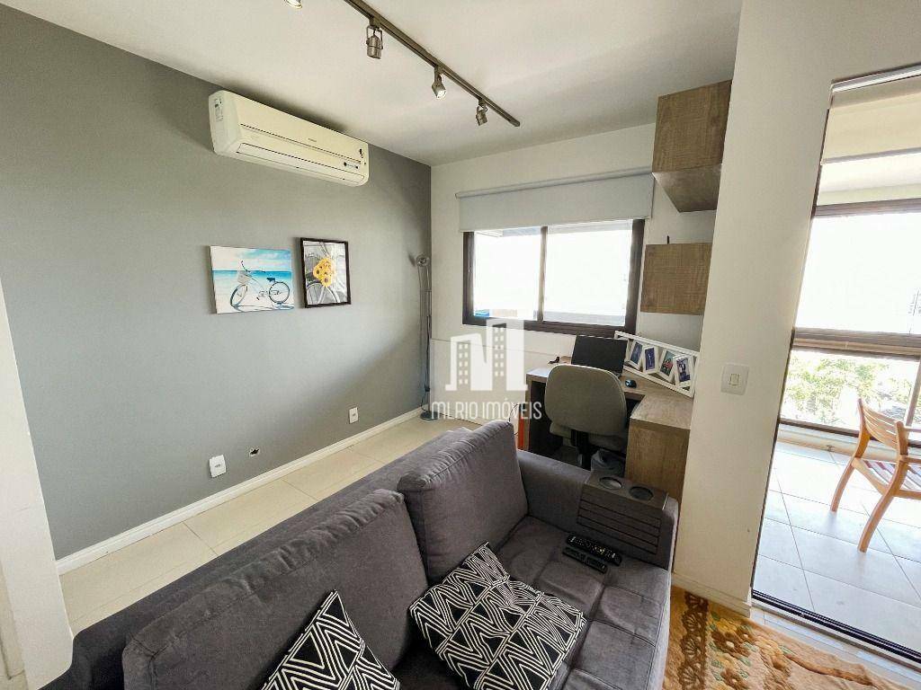 Apartamento à venda com 2 quartos, 75m² - Foto 12