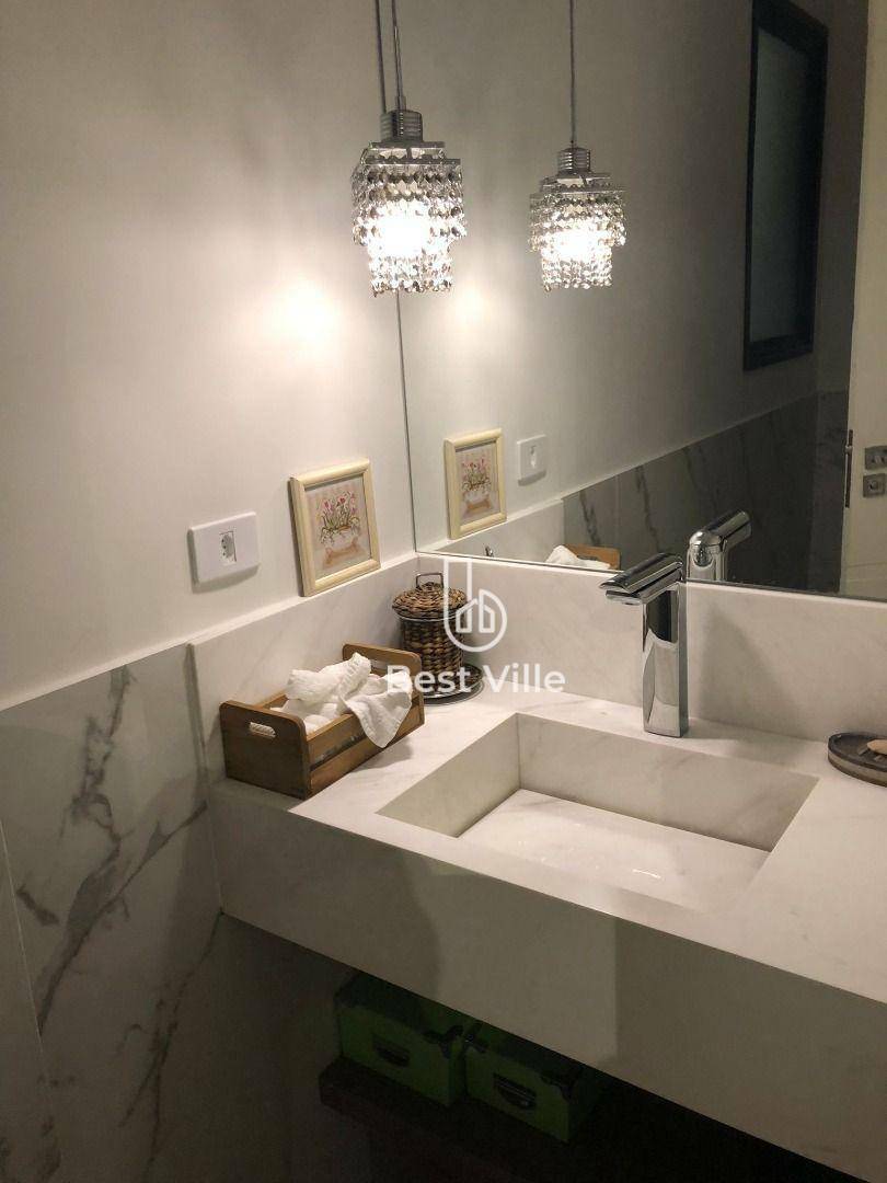 Casa de Condomínio para alugar com 4 quartos, 500m² - Foto 19