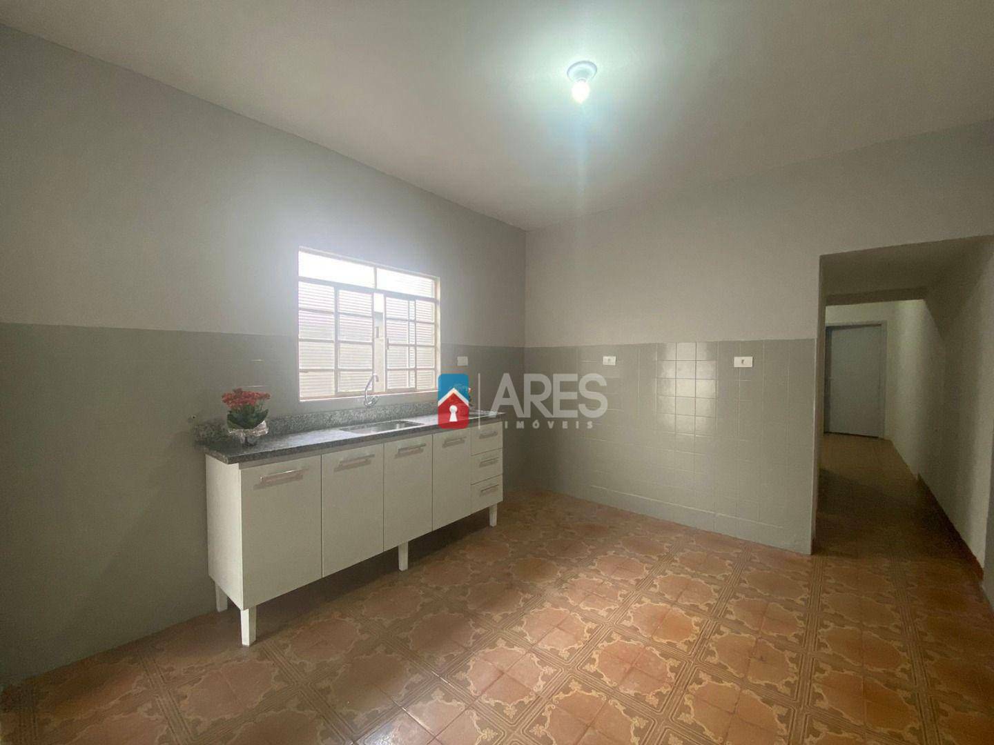 Casa à venda com 2 quartos, 88m² - Foto 8