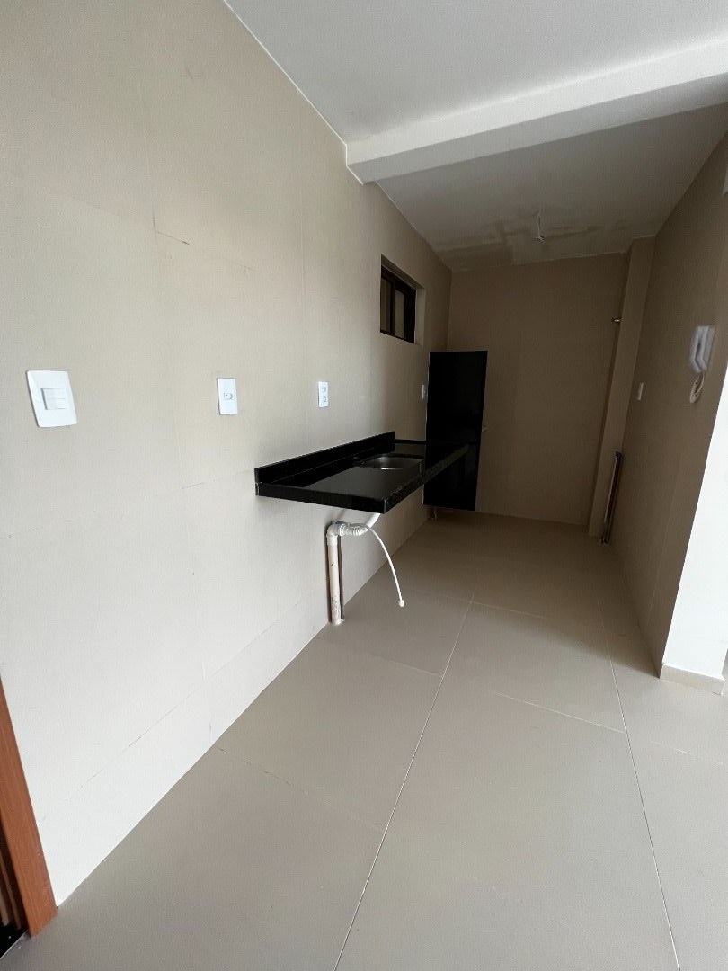 Apartamento à venda com 2 quartos, 53m² - Foto 17