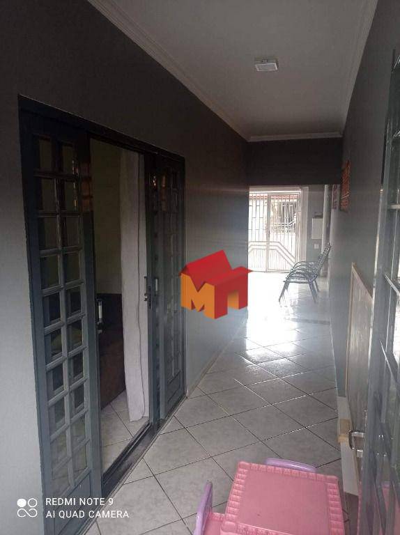 Casa à venda com 3 quartos, 113m² - Foto 4