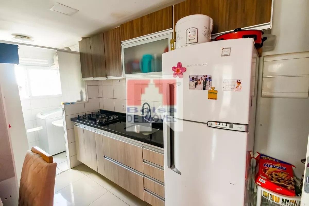 Apartamento à venda com 2 quartos, 49m² - Foto 30