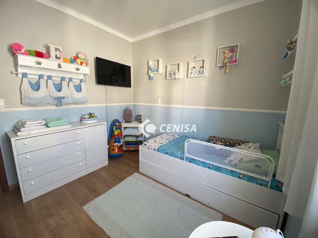 Casa de Condomínio à venda com 3 quartos, 211m² - Foto 9