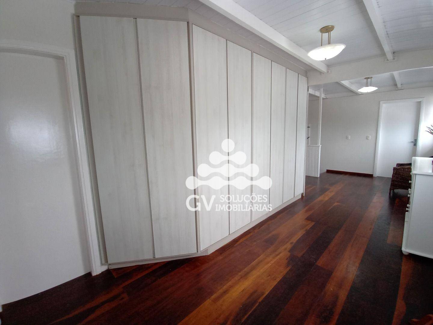 Casa de Condomínio à venda com 6 quartos, 350m² - Foto 25