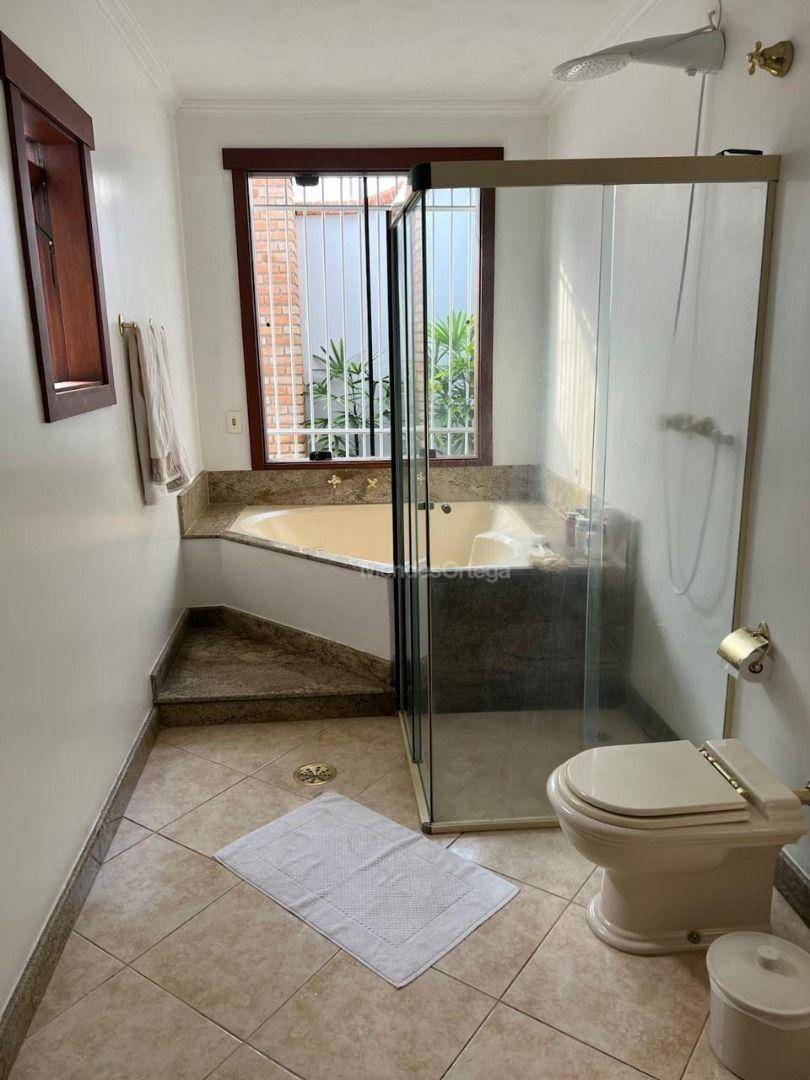 Casa à venda com 3 quartos, 373m² - Foto 18