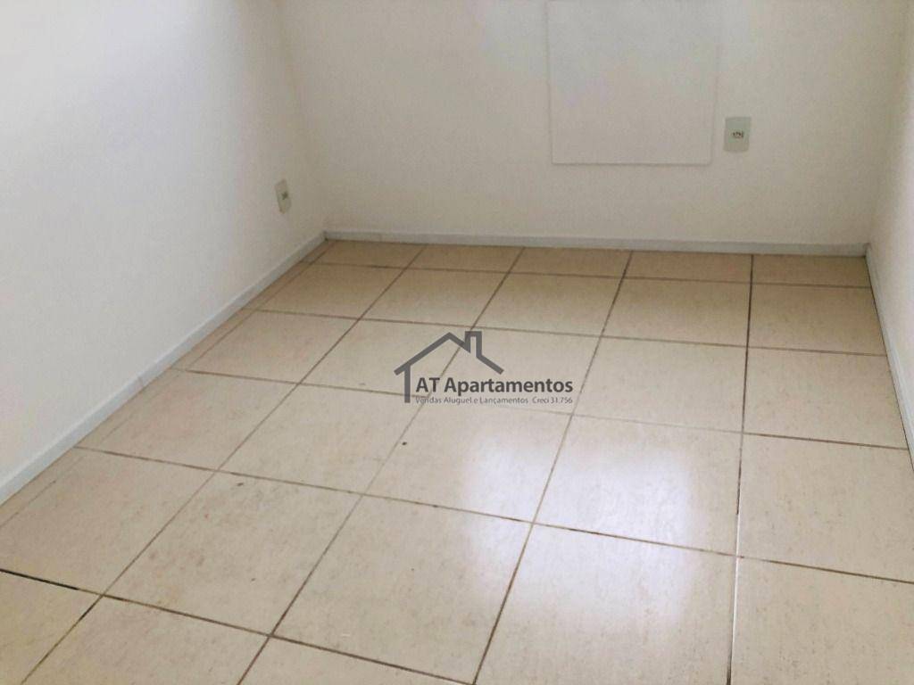 Apartamento à venda com 3 quartos, 65m² - Foto 18