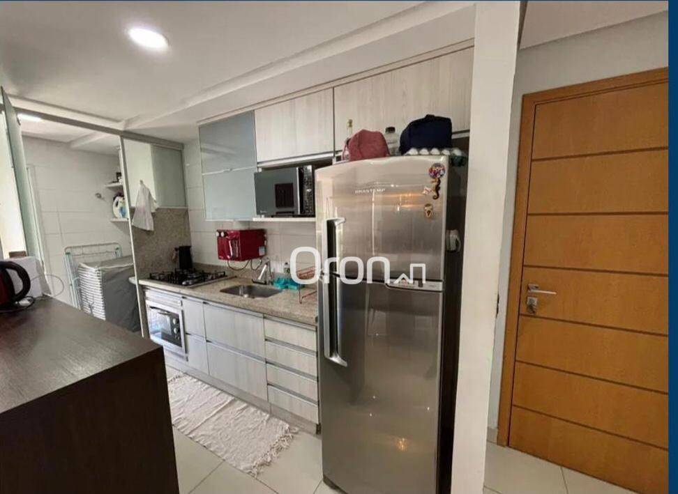 Apartamento à venda com 2 quartos, 66m² - Foto 4